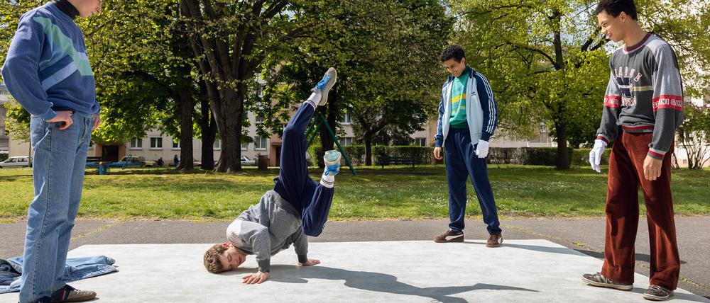 Die Geschichte von NTM um DJ Dee Nasty (Andranic Manet). 