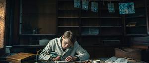 Louis Hofmann als Cioma Schönhaus in „Der Passfälscher“.