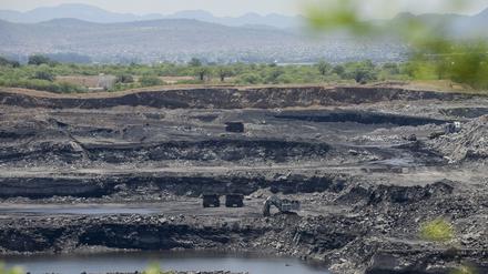 Afrika soll sich CO2-neutral entwickeln. Aber wenn es um die europäische Energiesicherheit geht, dürfen die fossilen Brennstoffe auch aus Afrika kommen, so der Vorwurf. Im Bild: die Benga Kohlemine in Mozambique.