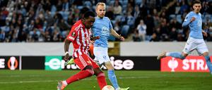 Zurück zum Sport. Über Sheraldo Becker (links) und seinen wichtigen Siegtreffer im Hinspiel gegen Malmö wurde in den vergangenen Tagen eher weniger gesprochen.