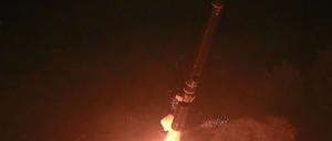 Nordkoreanischen Quellen zufolge hat Kim Jong Un am Mittwoch zwei weitere Raketen abgefeuert.