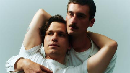 Pedro Goncalves Crescenti (links) und Peter Rubel sind The Düsseldorf Düsterboys. Ihre zweite Band heißt International Music.