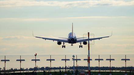 Günstig mit dem Flieger abheben, das wollen viele. Aber Flugportale bieten nicht immer die günstigsten Preise. 