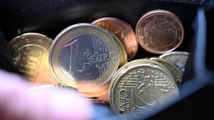In Belgien oder den Niederlanden etwa wird an der Kasse auf fünf Cent auf- oder abgerundet.