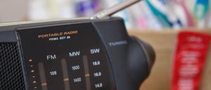 Der öffentlich-rechtliche Rundfunk der Schweiz stellt zum Jahresende die Verbreitung über Ultrakurzwelle (UKW) ein.