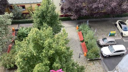 Ein Blick aus dem Balkon: Hier geht es nachts richtig hoch her.