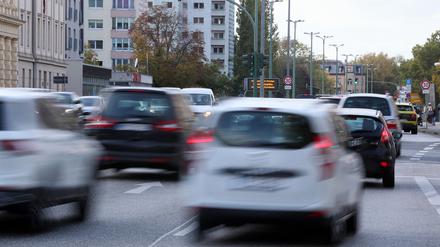Pendler sollen sich nach dem Willen der Stadt möglichst zusammenfinden und gemeinsam fahren. 