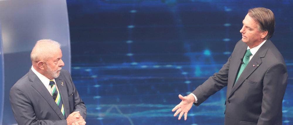 Bolsonaro und Lula während der TV-Debatte.