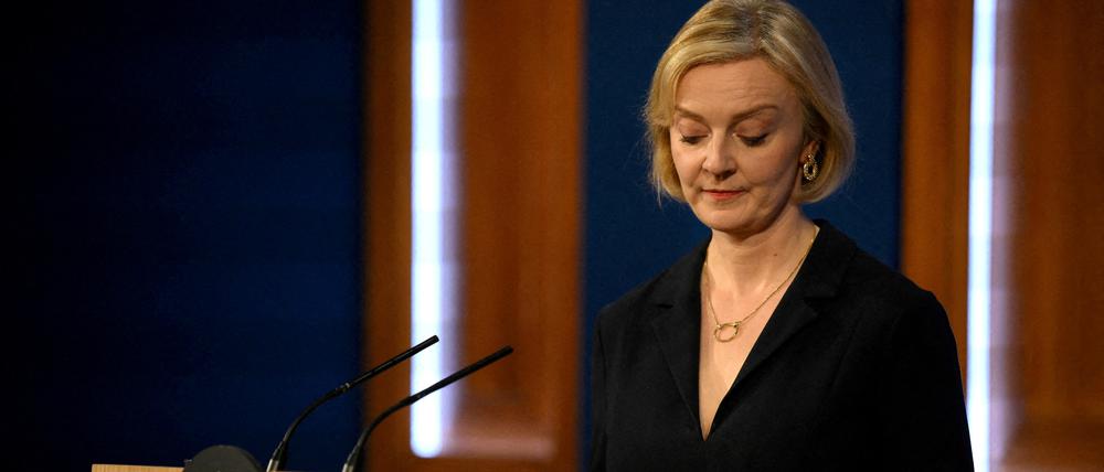 Britische Premierministerin Truss entschuldigt sich für Fehler.
