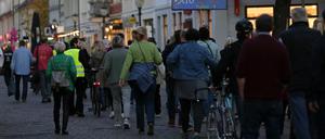 Ein Bild der Demonstration am Montagabend in der Brandenburger Straße.