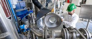 Medikamentenproduktion in Deutschland. Hiesige Pharmakonzerne hängen zu einem großen Teil von US-Exporten ab. 