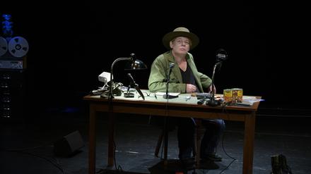 Ben Becker - Apokalypse - Lesung Herz der Finsternis von Joseph Conrad im Prinzregententheater, München am 11.10.2022 *** Ben Becker apocalypse reading Heart of Darkness by Joseph Conrad at the Prinzregententheater, Munich on 11 10 2022 