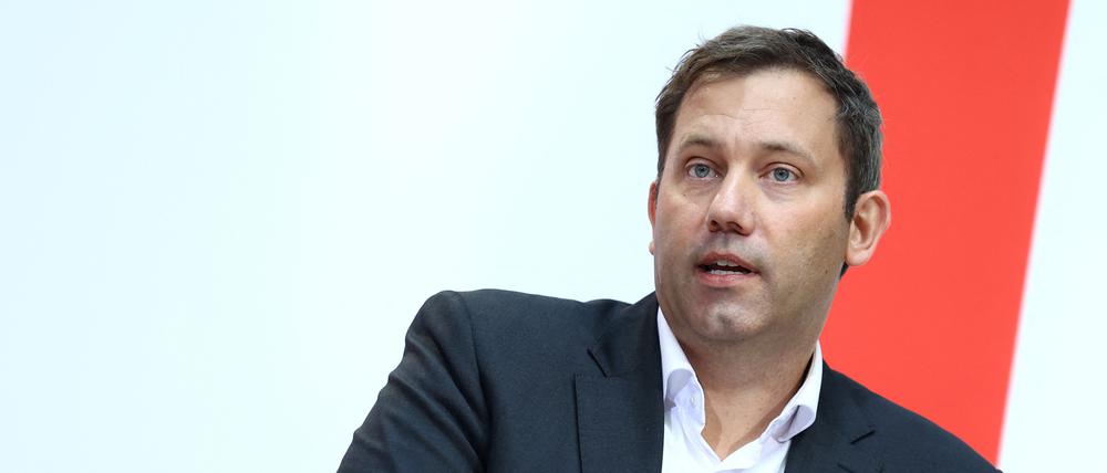 Lars Klingbeil, Social Democratic Party (SPD) co-leader, attends a news conference at the SPD headquarters in Berlin, Germany October 10, 2022. REUTERS/Lisi Niesner