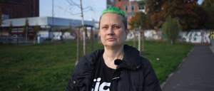 Seit es den Hashtag #IchBinArmutsbetroffen gibt, twittert die alleinerziehende Mutter Elke K. über die Sorgen und Nöte ihres Alltages.