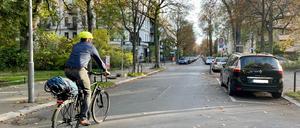 Bahn frei: Dieser Radfahrer hat Glück und muss sich die Strecke mit niemanden teilen.