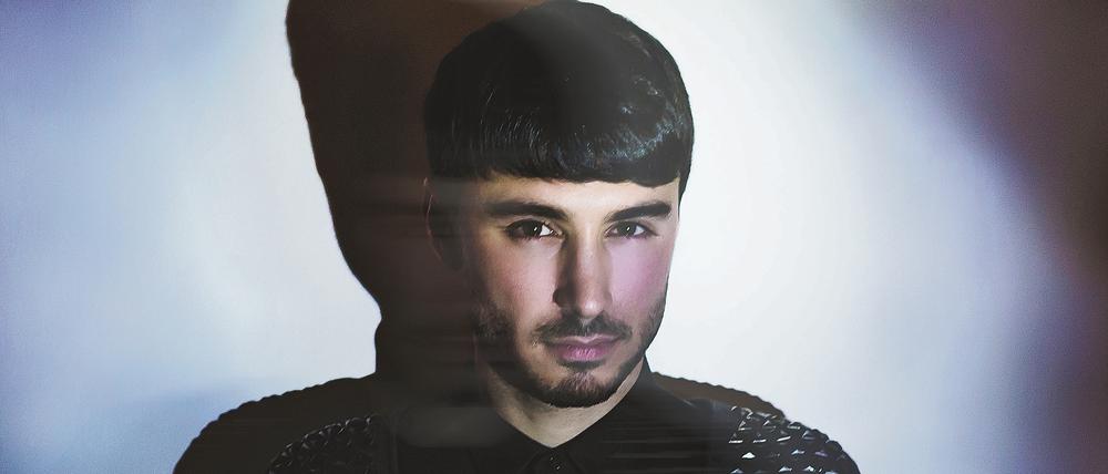 Burak-Oezdemir-by-Sophie-Schwarzenberger-008