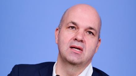 Laut Marcel Fratzscher ist mit einer schnellen Erholung nicht zu rechnen.