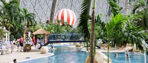 Europas größte tropische Urlaubswelt „Tropical Islands“ lockt auch in Zeiten der Energiekrise täglich Tausende Besucher an. Die meisten von ihnen übernachten sogar hier.