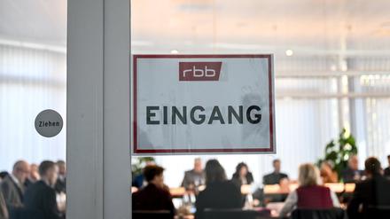 Über die Details des Zwischenberichts zum RBB-Skandal wurden die Mitglieder des Rundfunkrates in einer nicht-öffentlichen Sitzung informiert. 