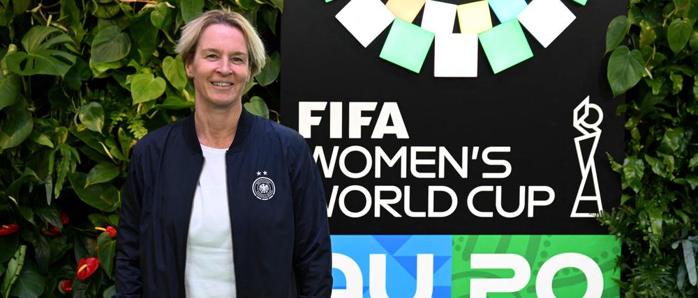 Bundestrainerin Martina Voss-Tecklenburg war bei der Auslosung am Samstag in Auckland vor Ort.
