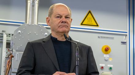 Bundeskanzler Olaf Scholz bei seinem Besuch des Bildungszentrums der Handwerkskammer in München