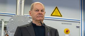 Bundeskanzler Olaf Scholz bei seinem Besuch des Bildungszentrums der Handwerkskammer in München