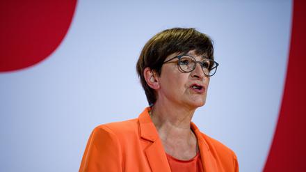 Saskia Esken, SPD-Vorsitzende, fordert eine Vermögenssteuer (Archivbild).