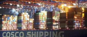 Strahlen für Peking. Im Containerterminal Tolleort könnte es küntig noch glamouröser zugehen.