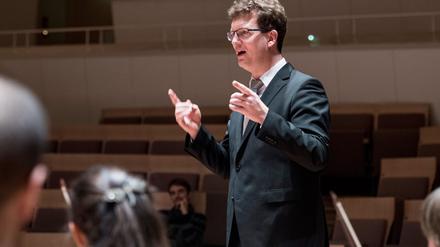 Volker Hedtfeld leitet den Karl-Forster-Chor seit 2007