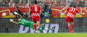 Wie gegen Malmö brachte erneut ein Elfmeter von Robin Knoche die Entscheidung. 