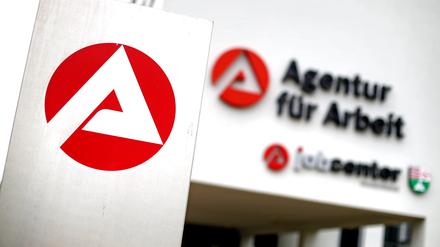 Auch künftig Ansprechpartner für Menschen, die Transferleistungen empfangen: das Jobcenter vor Ort.