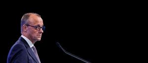 Friedrich Merz greift die Ampelkoalition in Berlin an. 
