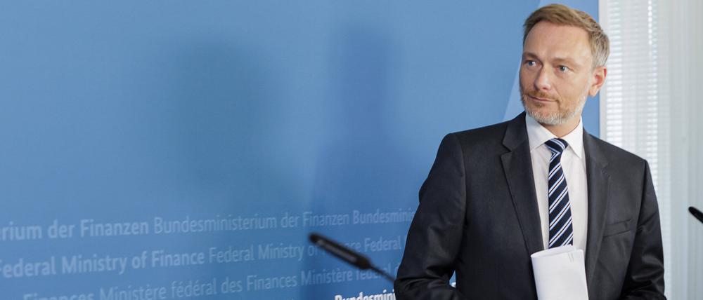 Christian Lindner FDP, Bundesminister der Finanzen, bei der Pressekonferenz zur Steuerschätzung in Bonn am 27.10.2022.