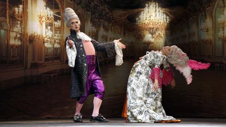 Alexander Simon und Anna Thalbach in „Marie-Antoinette oder Kuchen für alle!“