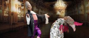 Alexander Simon und Anna Thalbach in „Marie-Antoinette oder Kuchen für alle!“