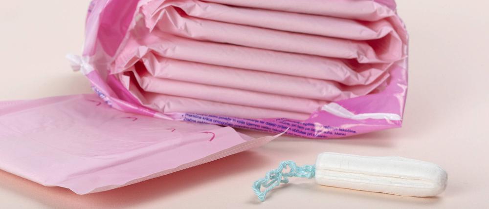Damenbinden und Tampons bald in Teltower Einrichtungen