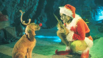 Der Grinch (rechts).