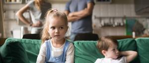 Streit kommt unter Kindern häufig vor, auch bei Geschwistern.