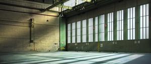 Bald eine Bibliothek? Innenansicht eines Hangars auf dem ehemaligen Flughafen Tempelhof. 
