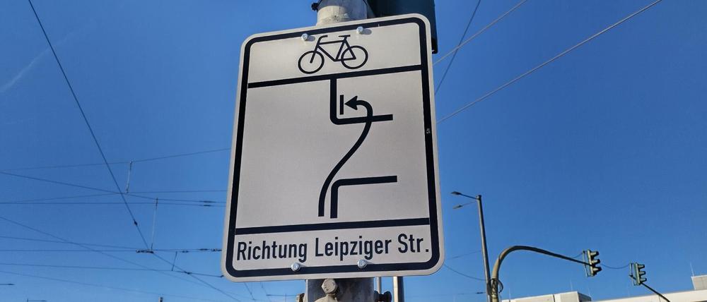 Alles klar? Die Radverkehrsführung am Leipziger Dreieck.