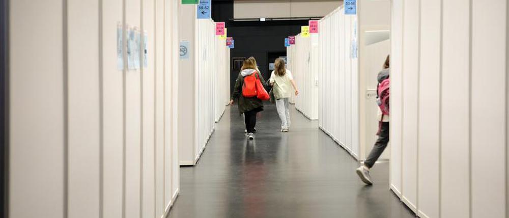 Die Metropolishalle ist seit dem Frühjahr Notunterkunft für bis zu 180 Menschen.