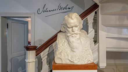 Die Brahms-Büste von Ilse Conrat