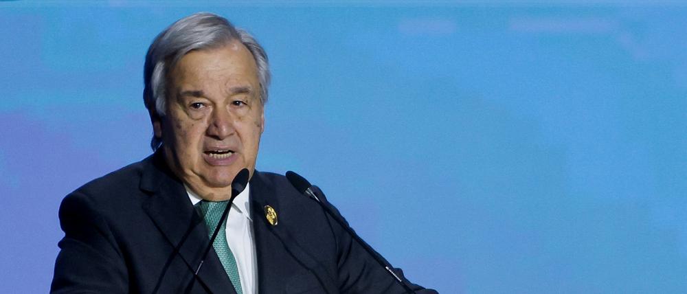 Der Generalsekretär der Vereinten Nationen António Guterres spricht während des COP27-Klimagipfels in Ägypten.