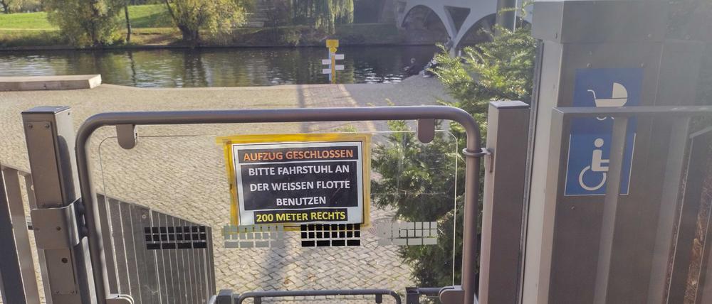 Der Lift an der Alten Fahrt ist mal wieder außer Betrieb.