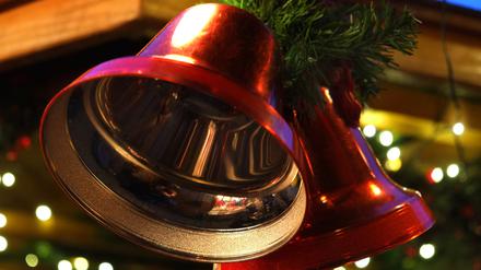 Eindrücke vom Weihnachtsmarkt in Wernigerode am Harz im Bundesland Sachsen-Anhalt am Abend.