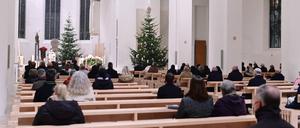 Christmette im Rottenburger Dom St. Martin mit Bischof Dr. Gebhard Fürst.