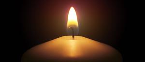 Brennende Kerze.