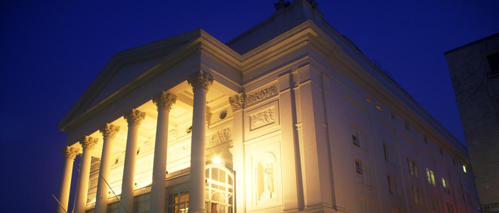 Das Opera House in Covent Garden, im Theater District von London