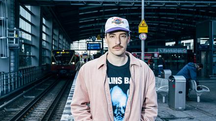 Startstation Ostkreuz: Eine Runde Berlin mit Casper.