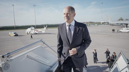 Bundeskanzler Olaf Scholz (SPD) wirkt obenauf in diesen Tagen. Vor dem G20-Gipfel war er in Vietnam und Singapur. 